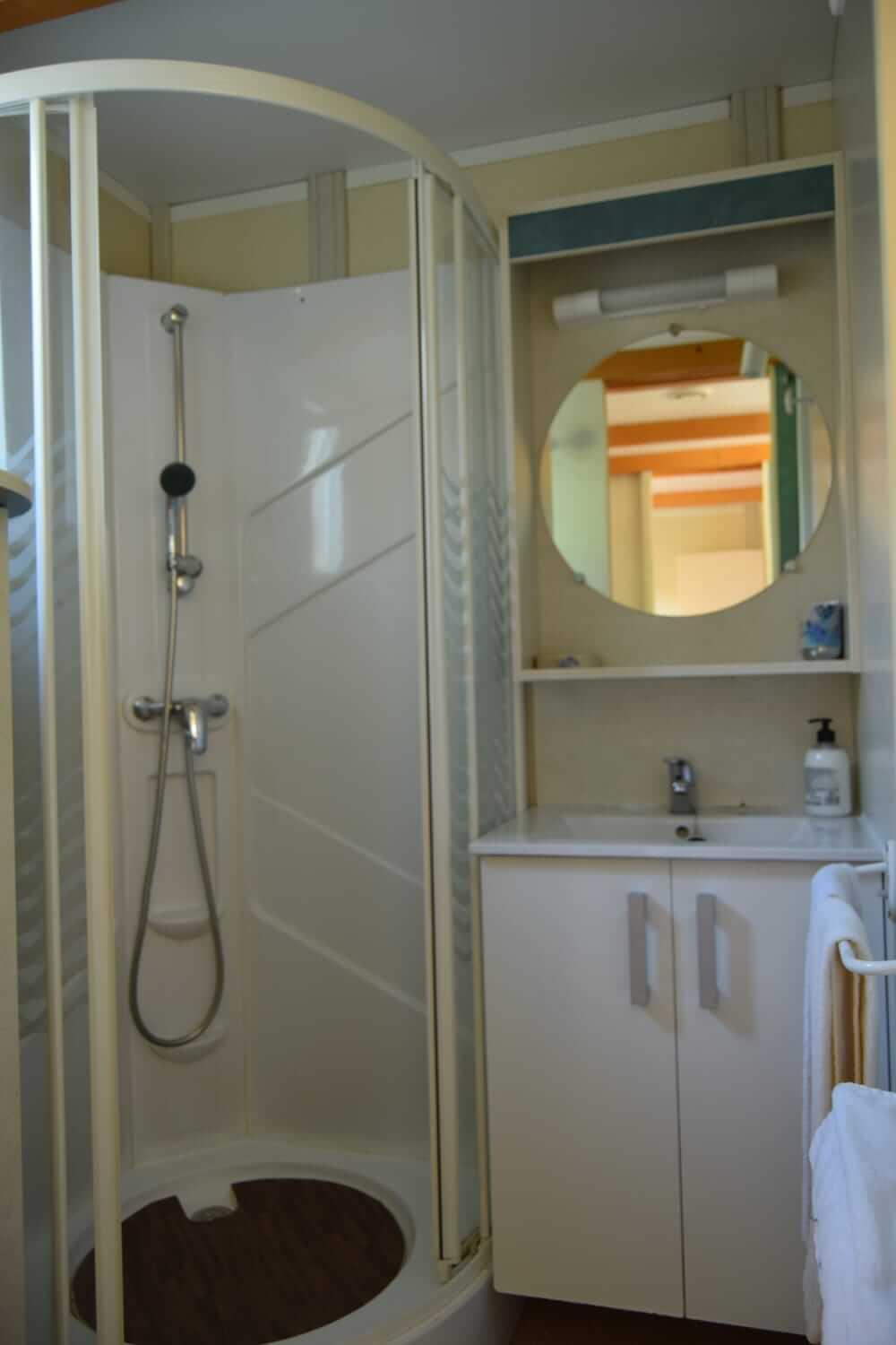 Bungalows, Camping Vega De Francia Sotoserrano Exteriör bild